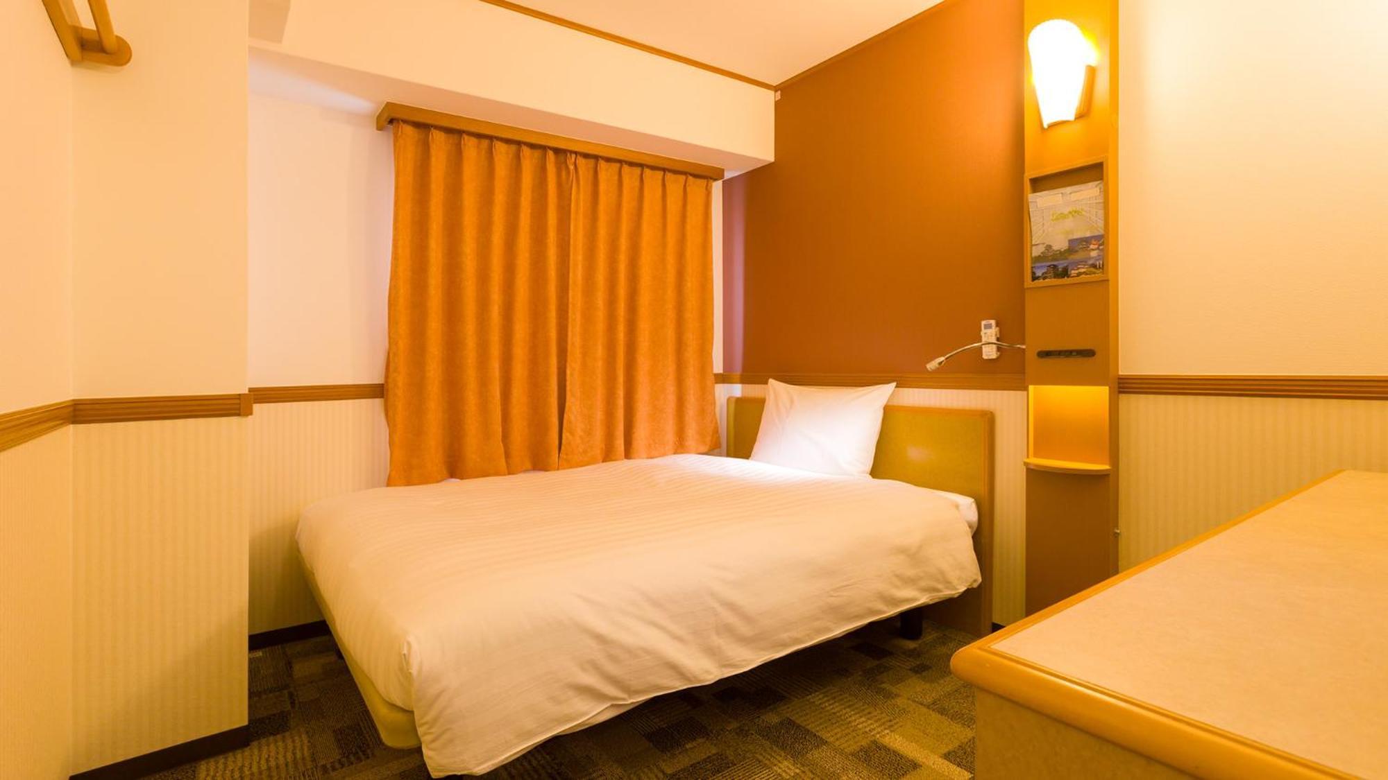 Toyoko Inn Fukushima-Eki Higashi-Guchi No 2 Fukushima  Room photo